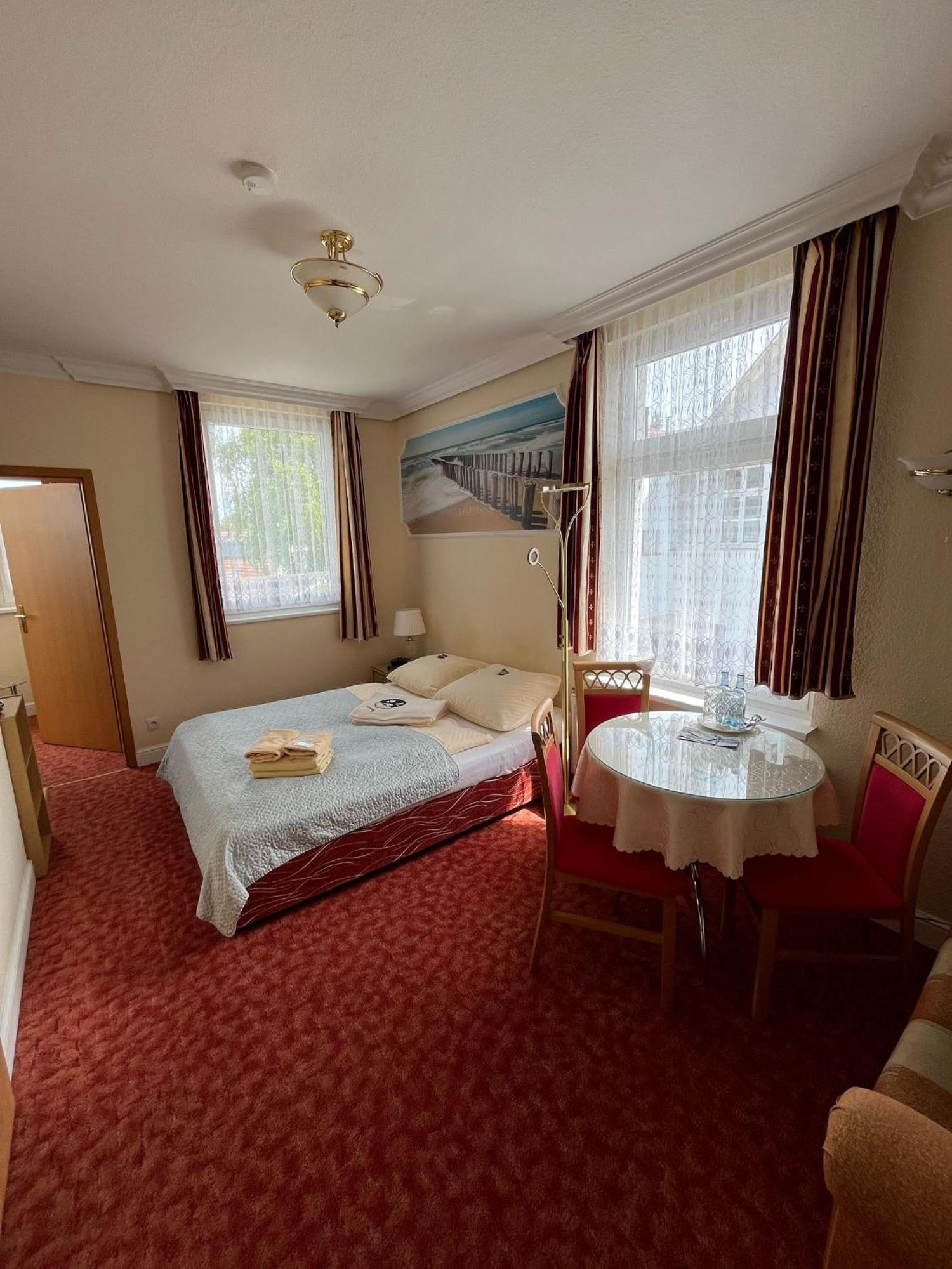 Pension Mittag Ostseebad Heringsdorf Exterior foto